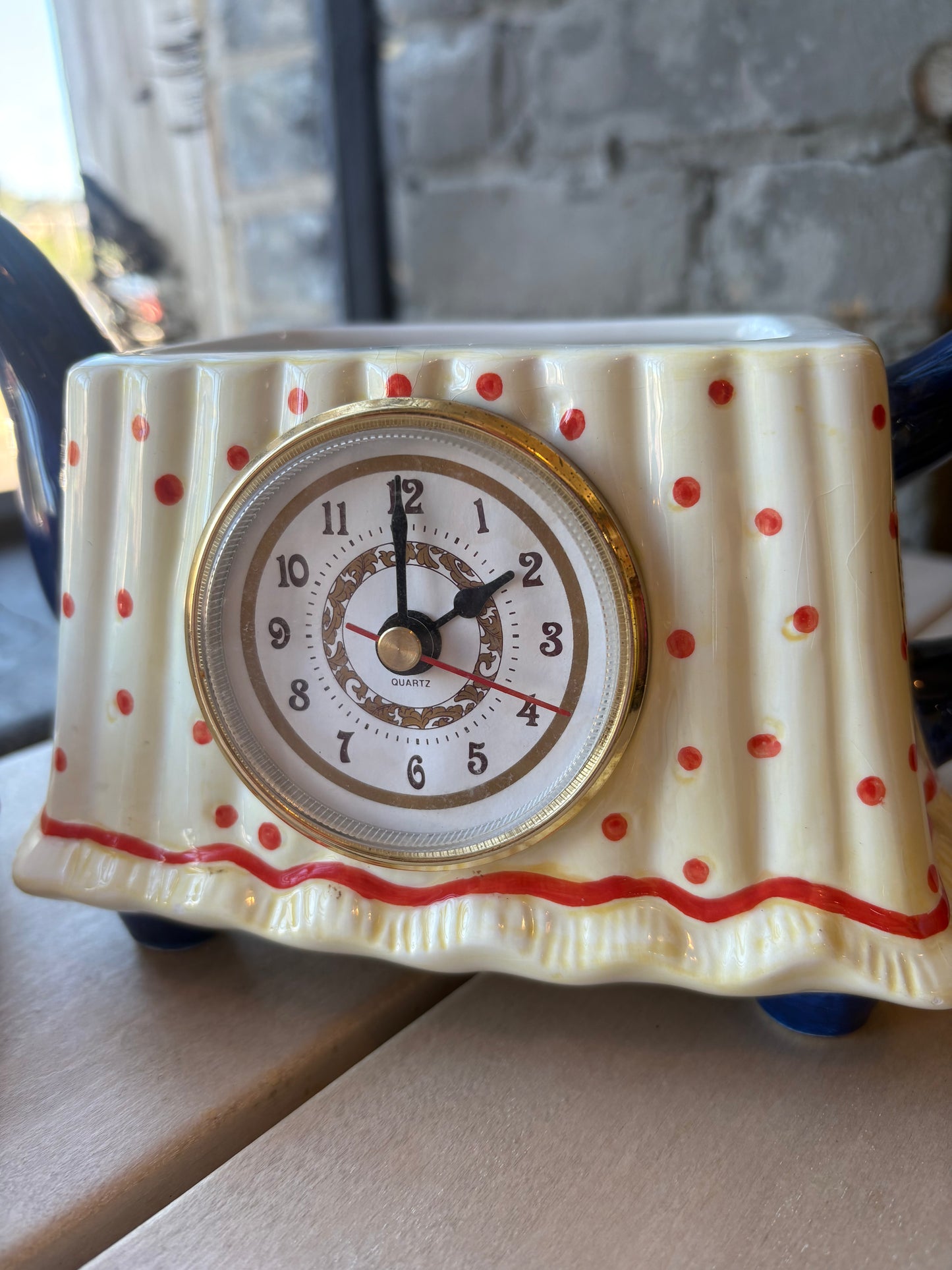 It's Tea Time Teapot