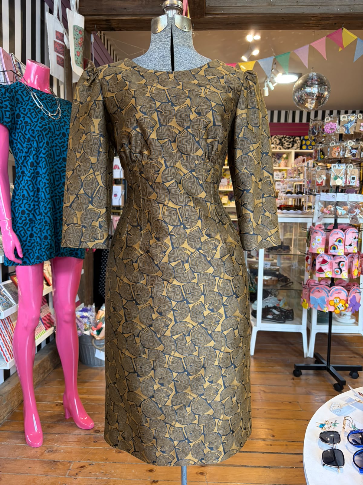 Comrags geometric dress - Medium