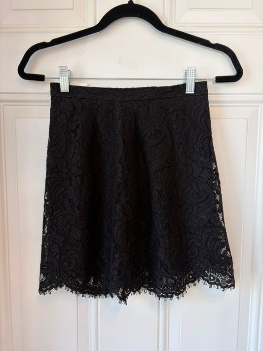 Aritzia Wilfred black lace mini skirt- size extra small