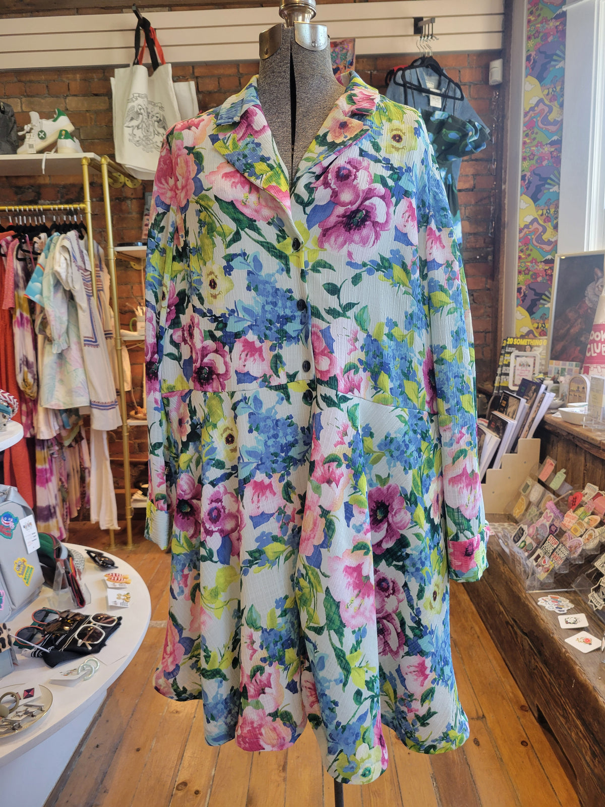 Pleated Floral button-down dress - size Extra Large