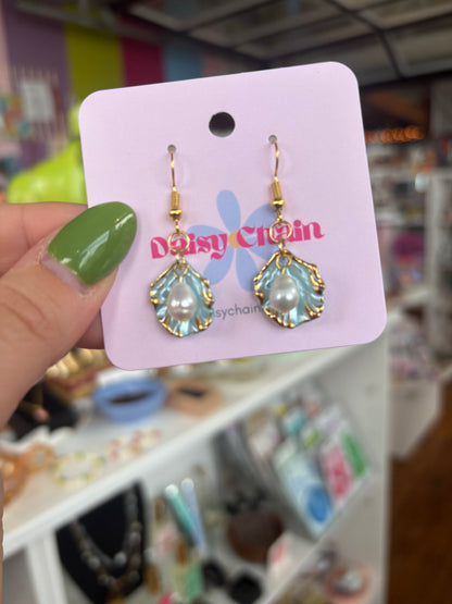 ‘Leila’ Shell Freshwater Pearl Earrings