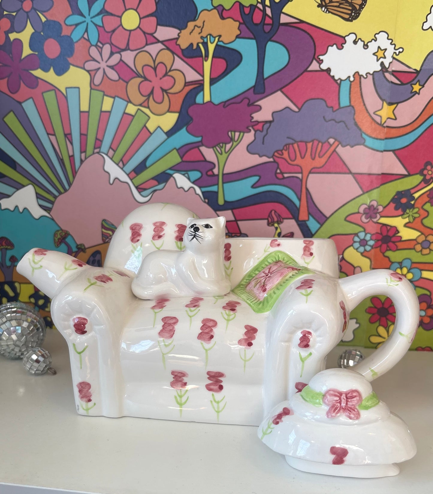 Kitschy Kitty Teapot