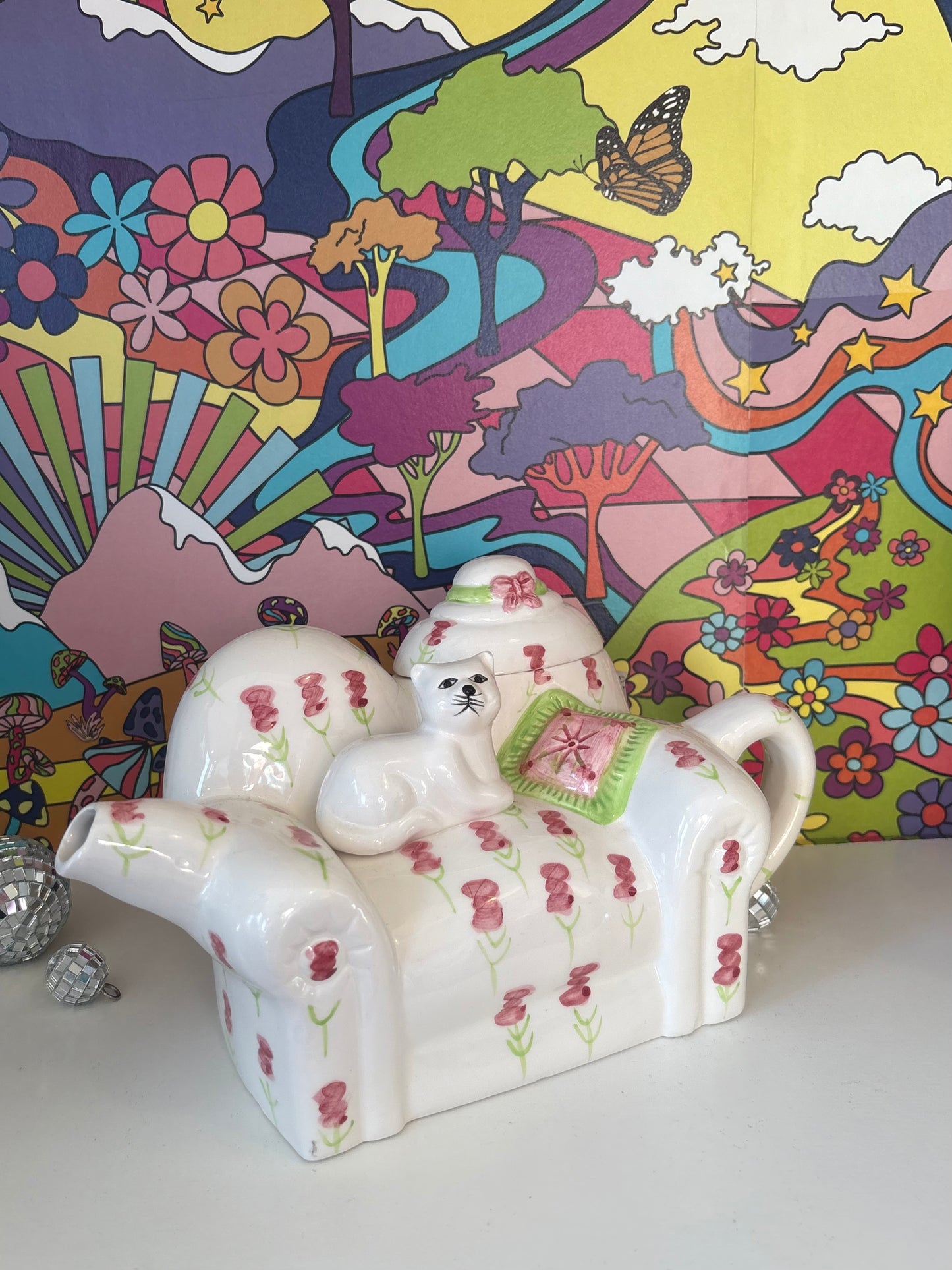 Kitschy Kitty Teapot