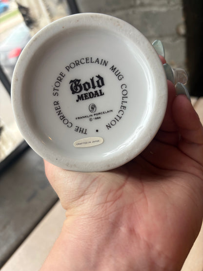 Vintage Gold Medal Mug