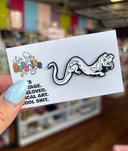Falkor Pin