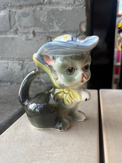 Demure Kitty Planter - Vintage Japan