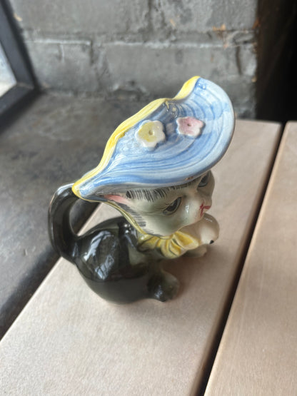 Demure Kitty Planter - Vintage Japan