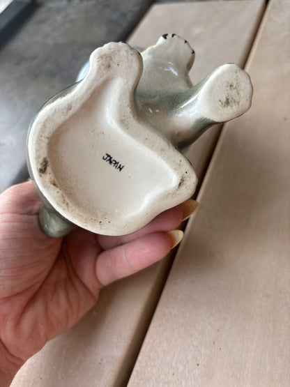 Demure Kitty Planter - Vintage Japan
