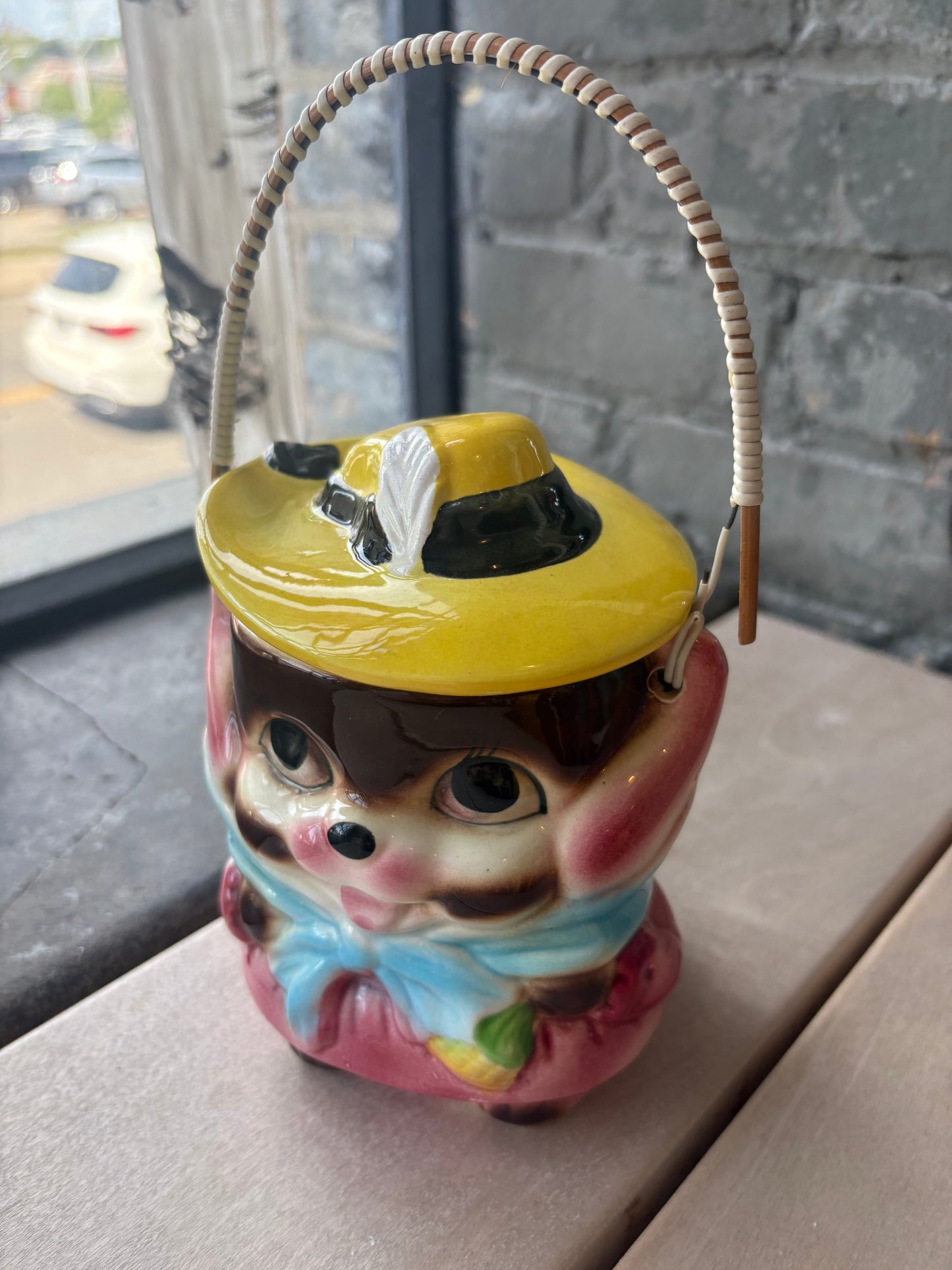 Dog-Bear Kitschy Planter