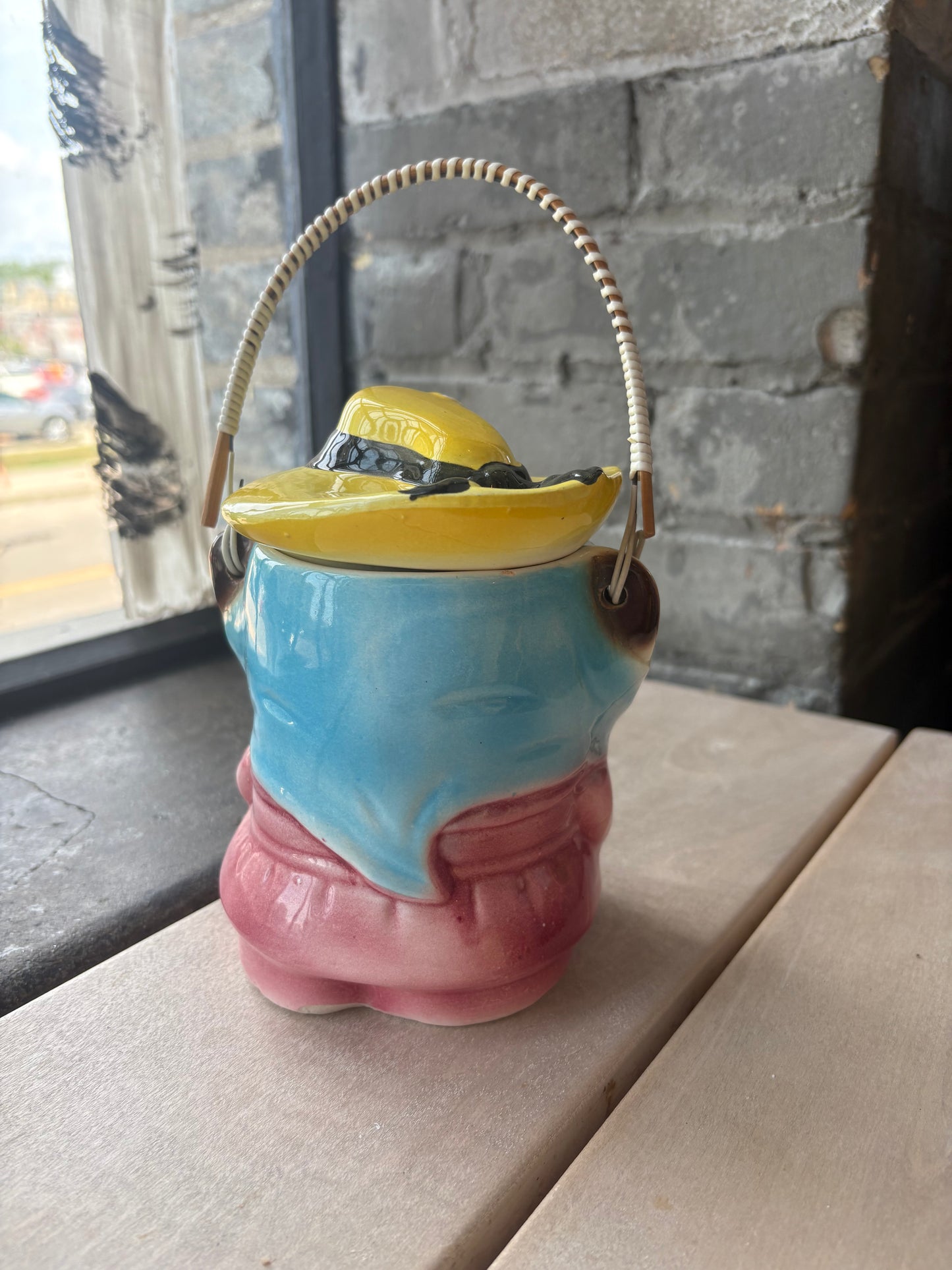 Dog-Bear Kitschy Planter