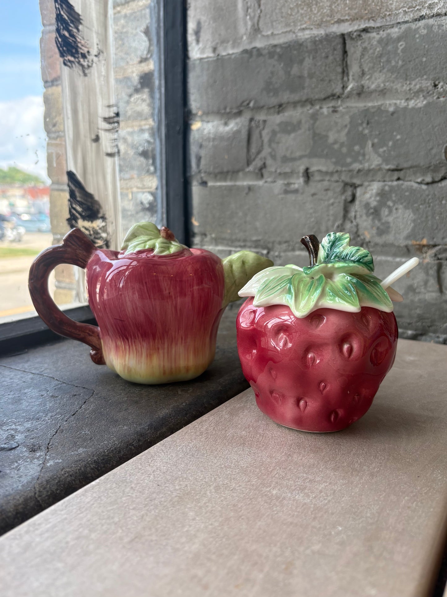 A Berry Good Tea Set