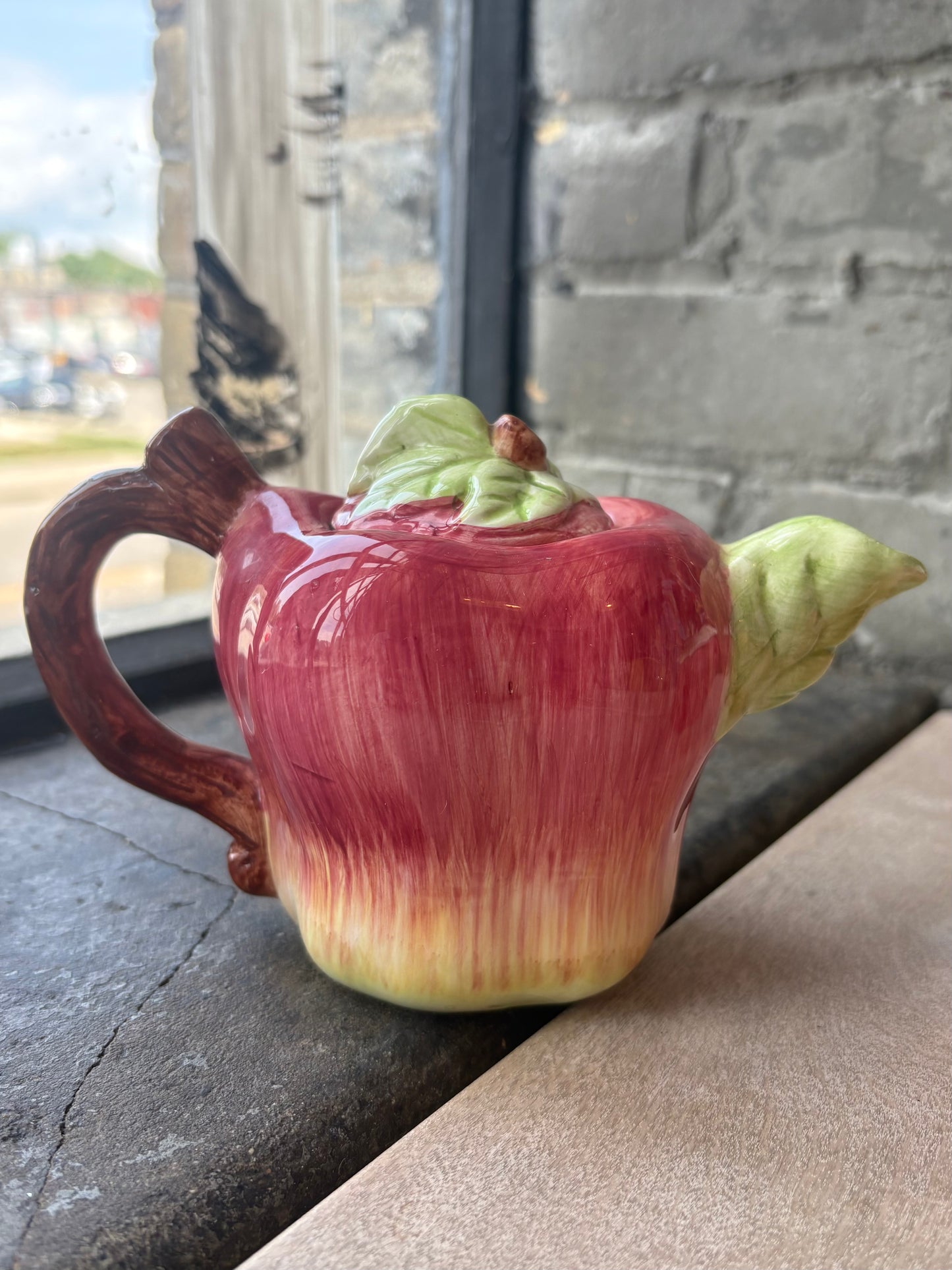 A Berry Good Tea Set
