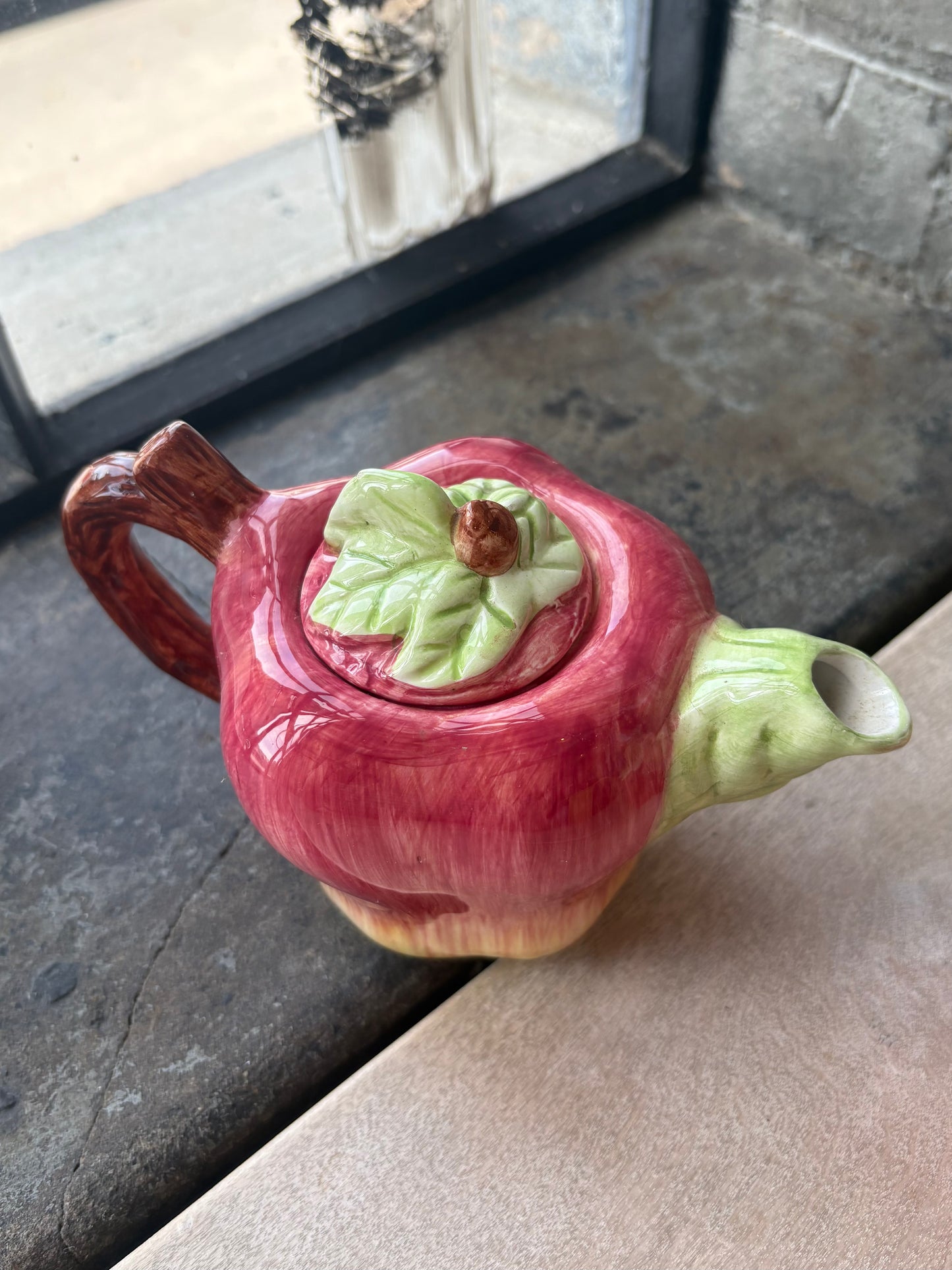 A Berry Good Tea Set