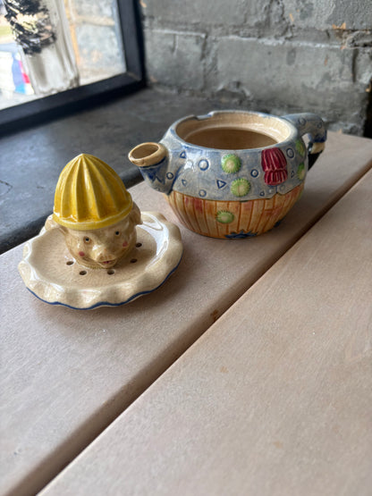 Haunted Piggy Lemon Juicer