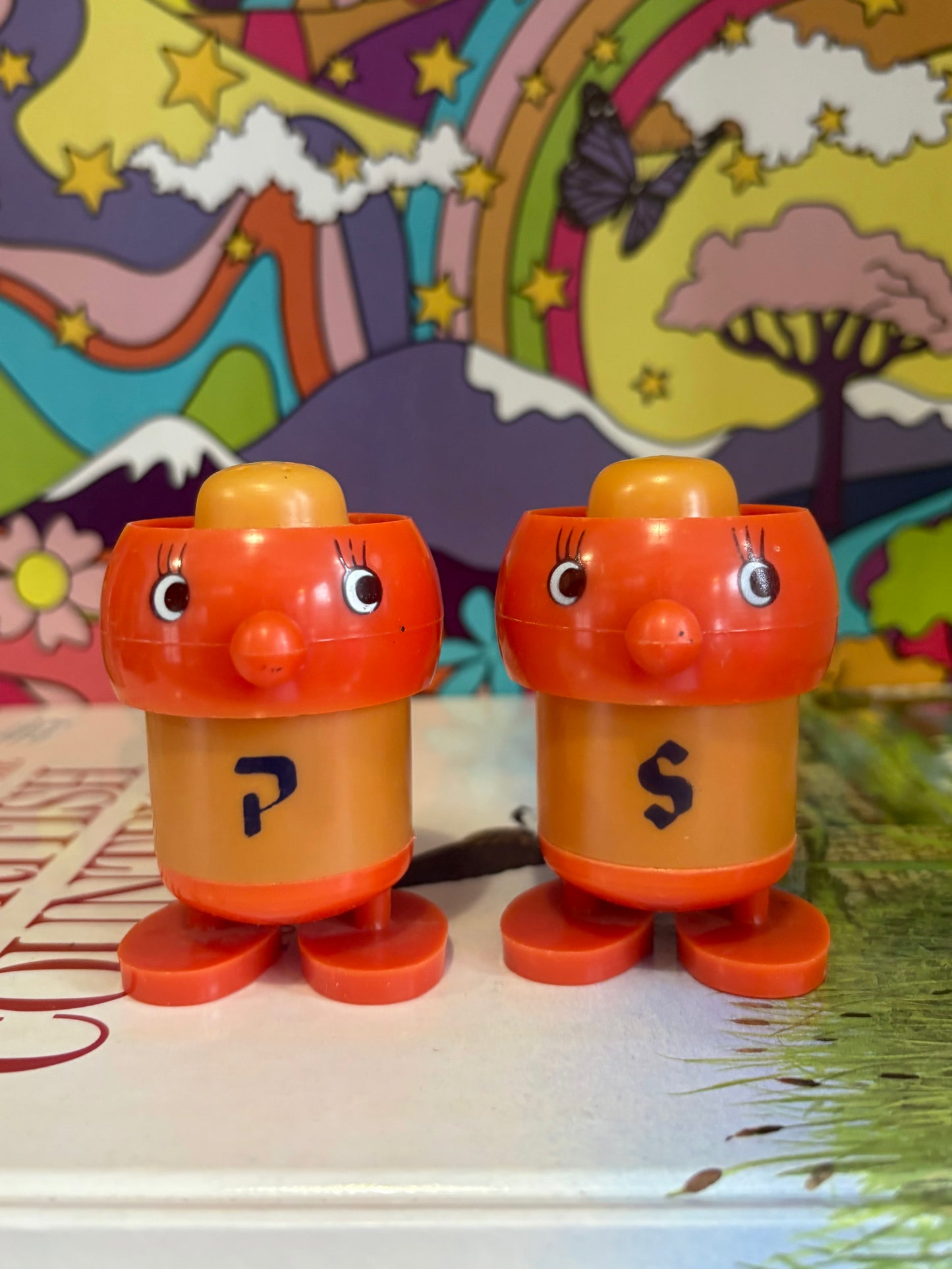 Mid Century Plastic Salt Shakers