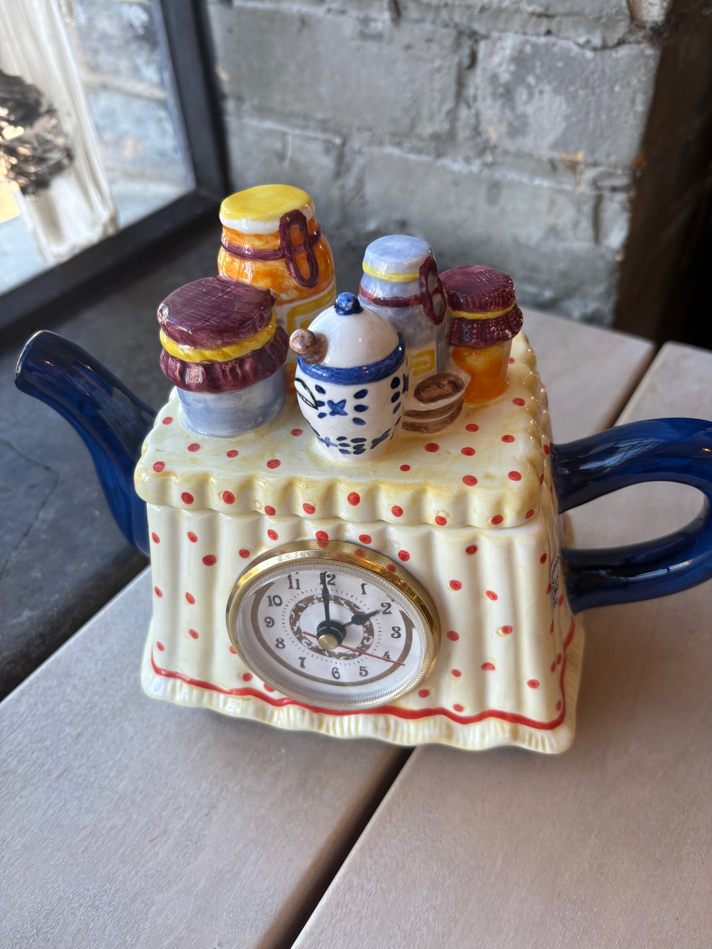 It's Tea Time Teapot
