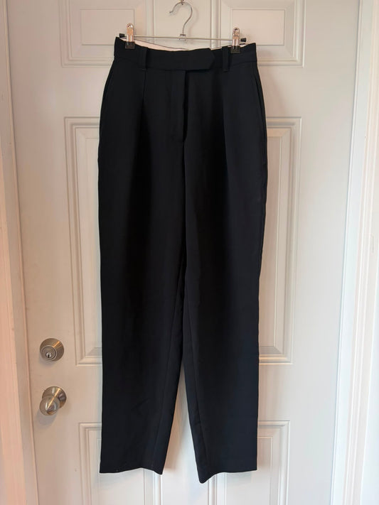 Aritzia Wilfred black trousers - size 4