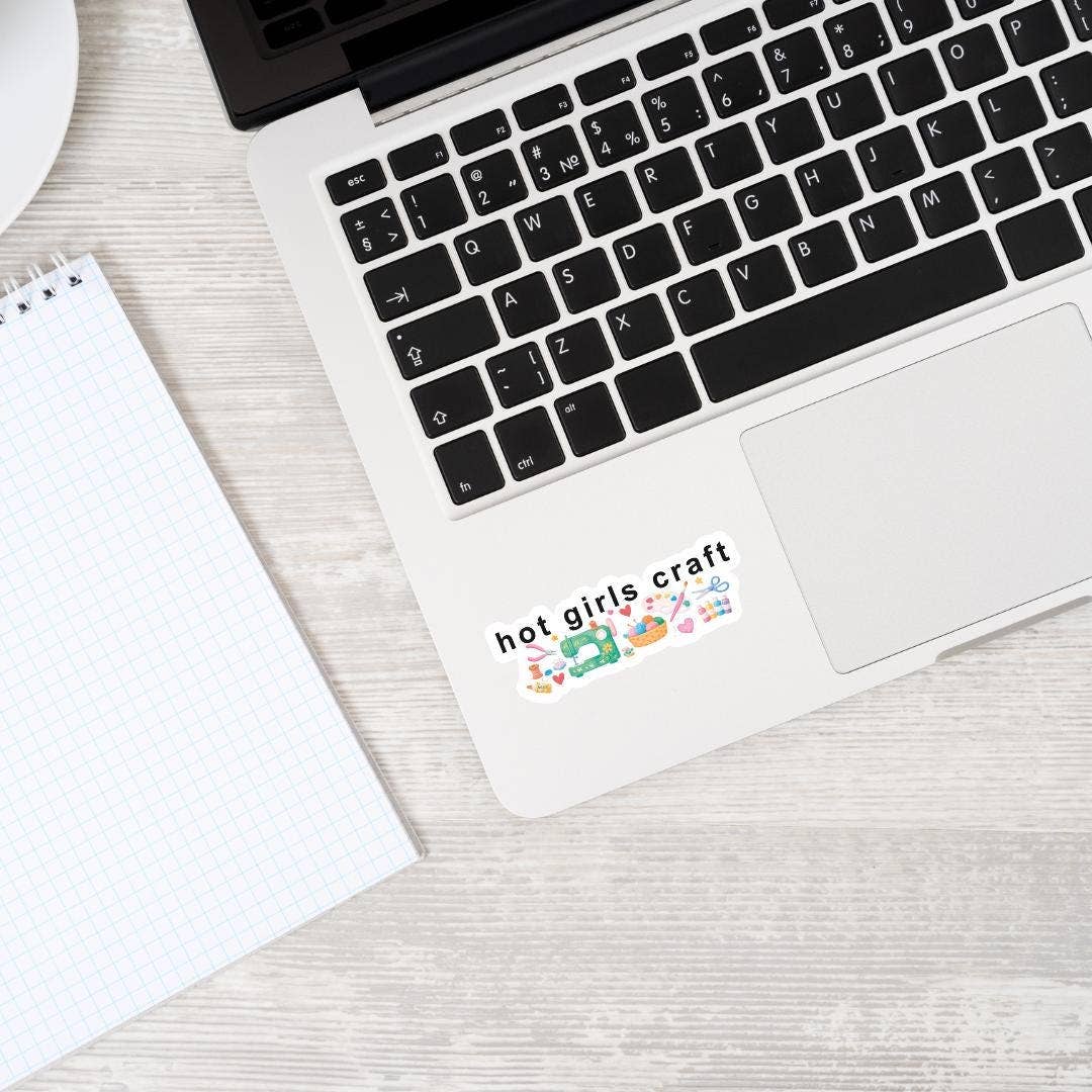 Hot Girls Craft - Sticker